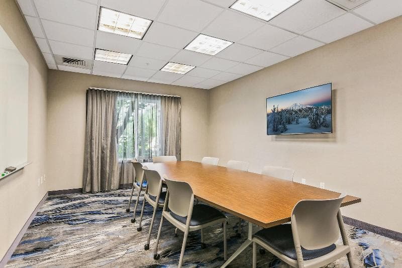 Fairfield Inn & Suites Bend Downtown 3