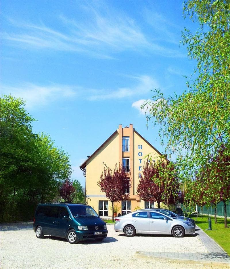 Hotel Luna main