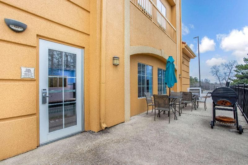 La Quinta by Wyndham Fultondale Birmingham North 3