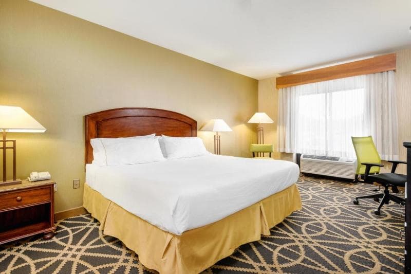 Holiday Inn Express Boone 4