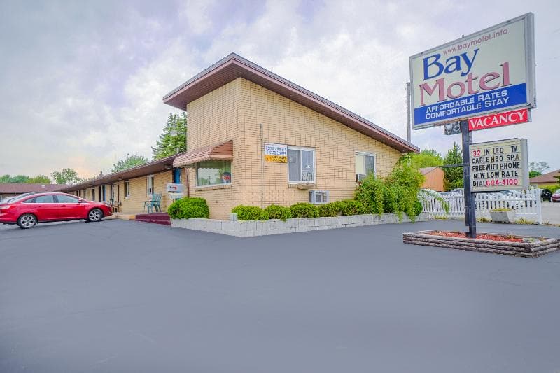 Bay Motel photo 1