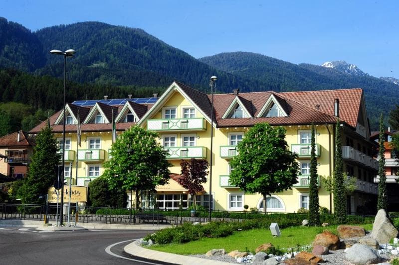 Hotel Alpholiday Dolomiti Wellness & Funhotel 4