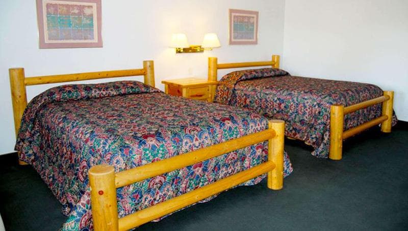 Marianna Inn photo 1