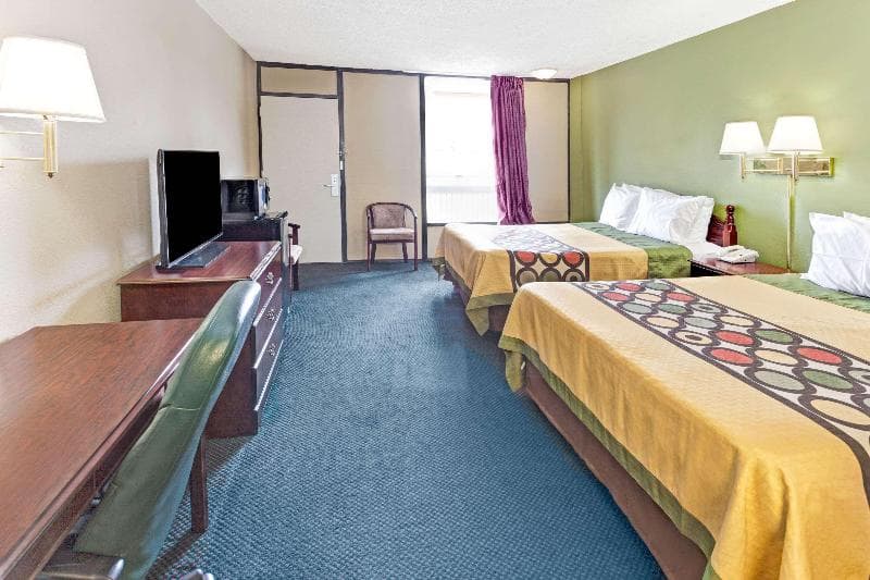Super 8 By Wyndham Carrollton 5