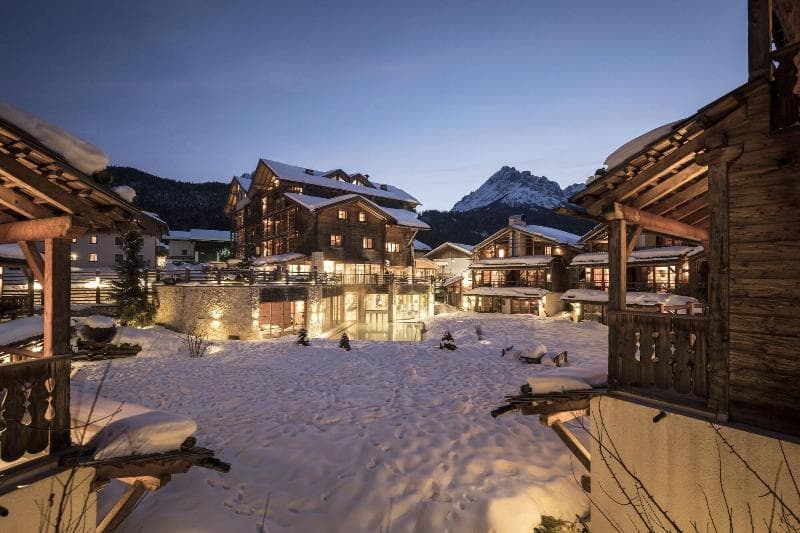 Post Alpina - Family Mountain Chalets 5