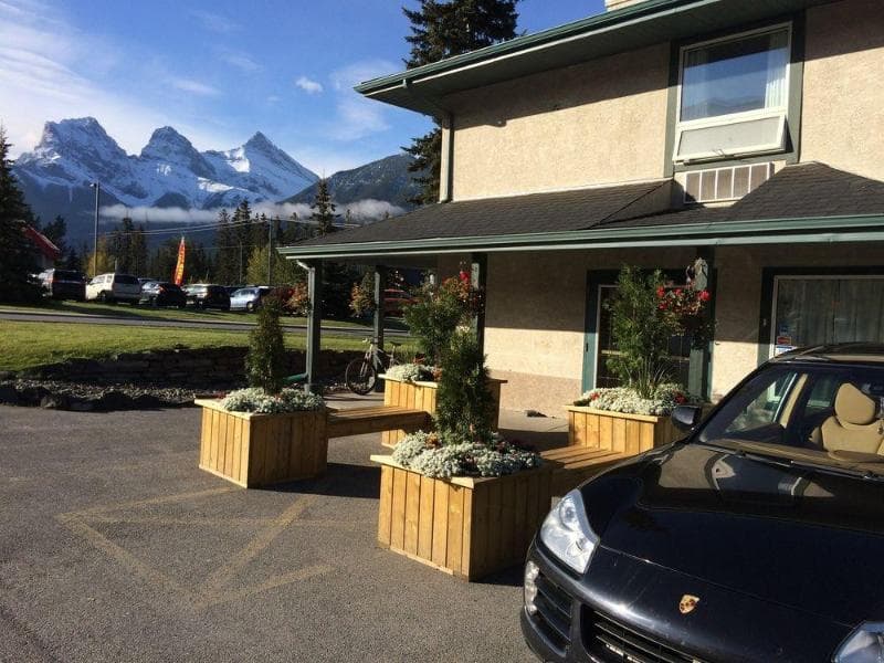 Mountain View Inn 2