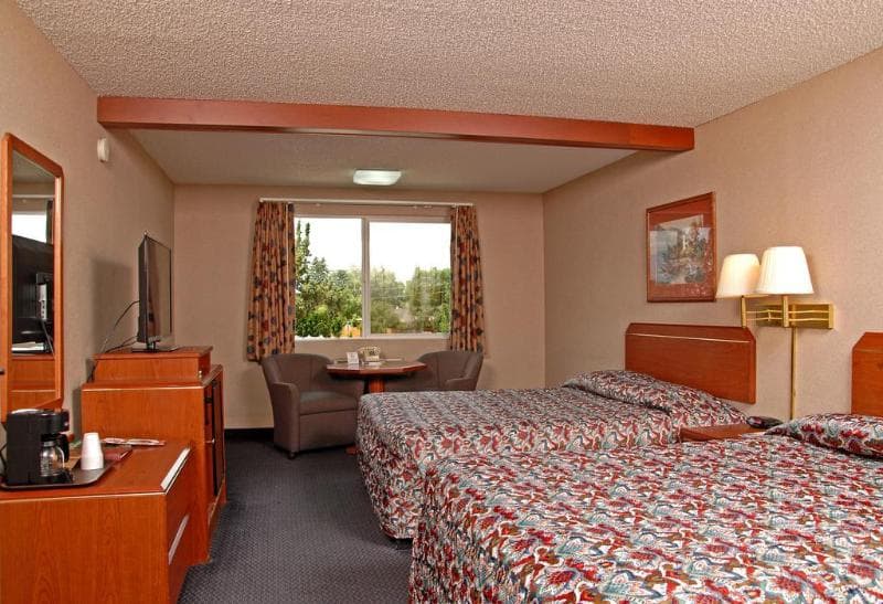 Redmond Inn main