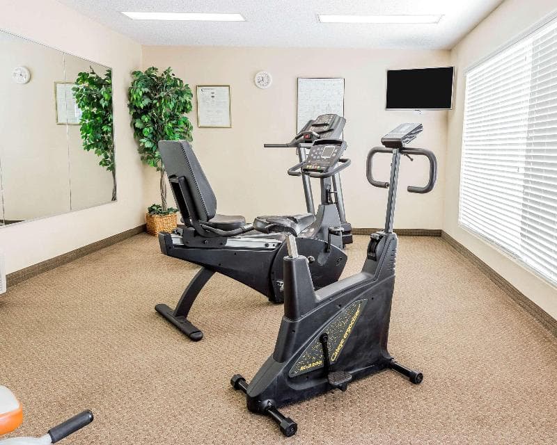 Quality Inn Trussville I-59 exit 141 2