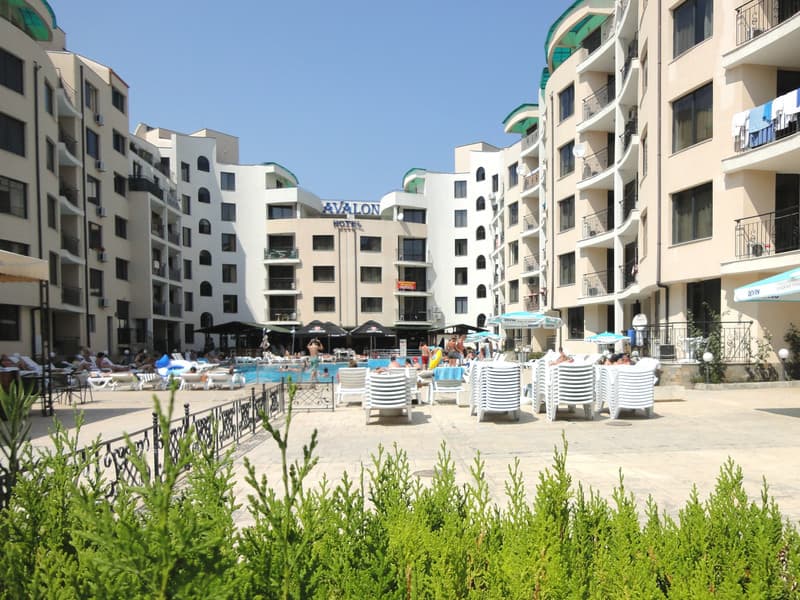 Avalon Apartments main
