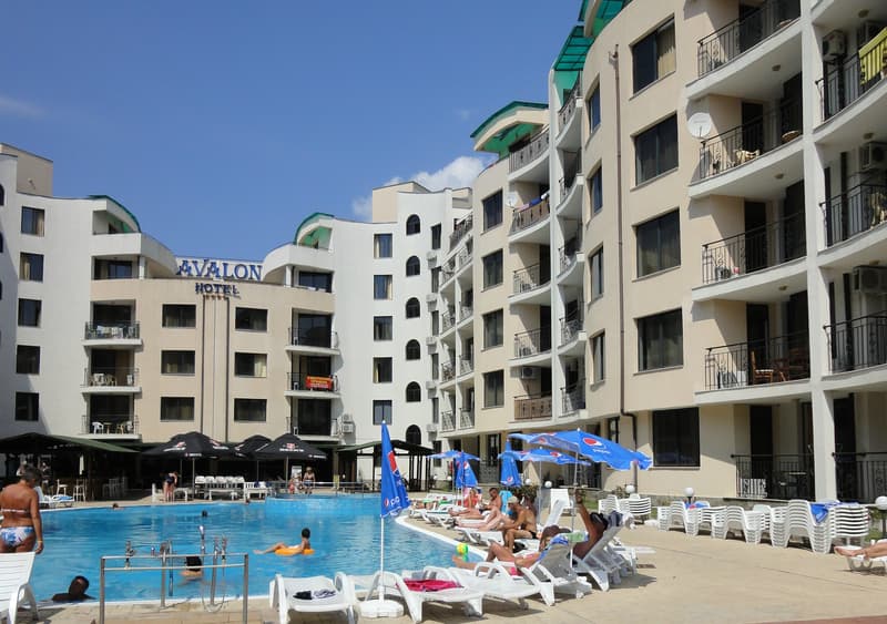 Avalon Apartments 5