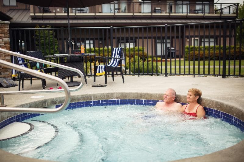 Sunrise Ridge Waterfront Resort 4