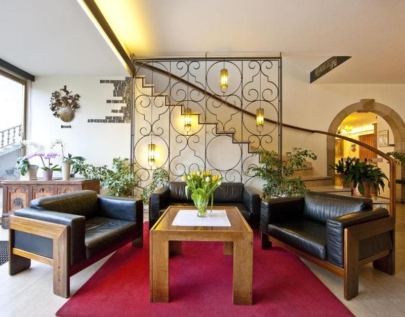 Hotel Elefant 2