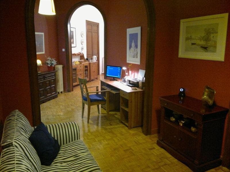 Ally's Guest House Barcelona main