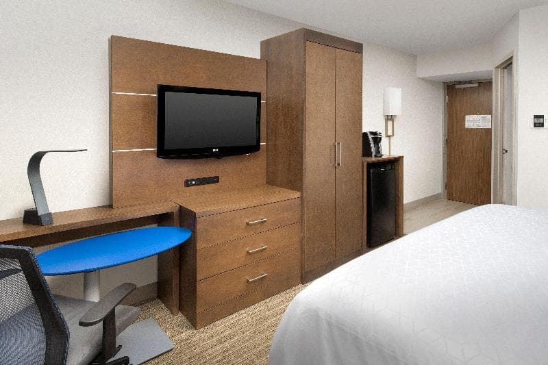 Holiday Inn Express Andover North-Lawrence photo 1