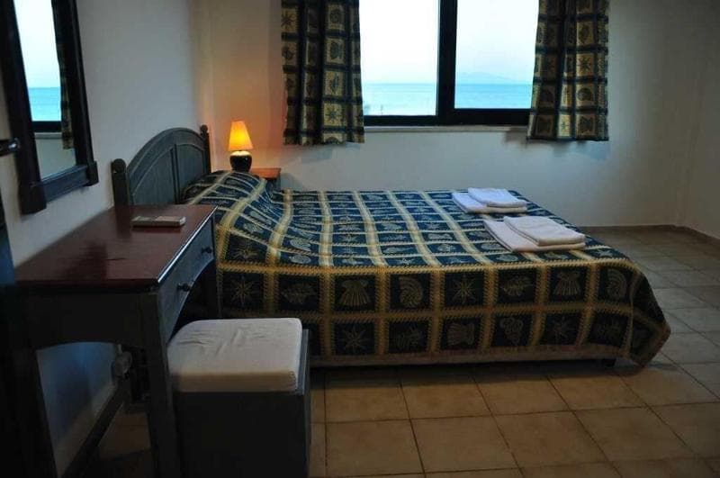 Palm Court Suites 5