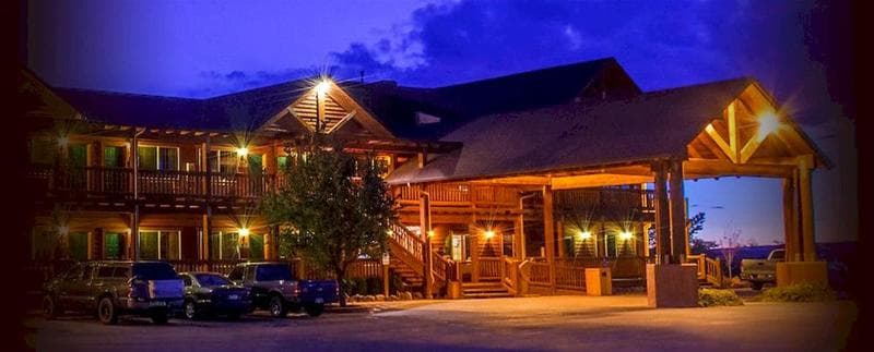 Desert Rose Resort & Cabins 3