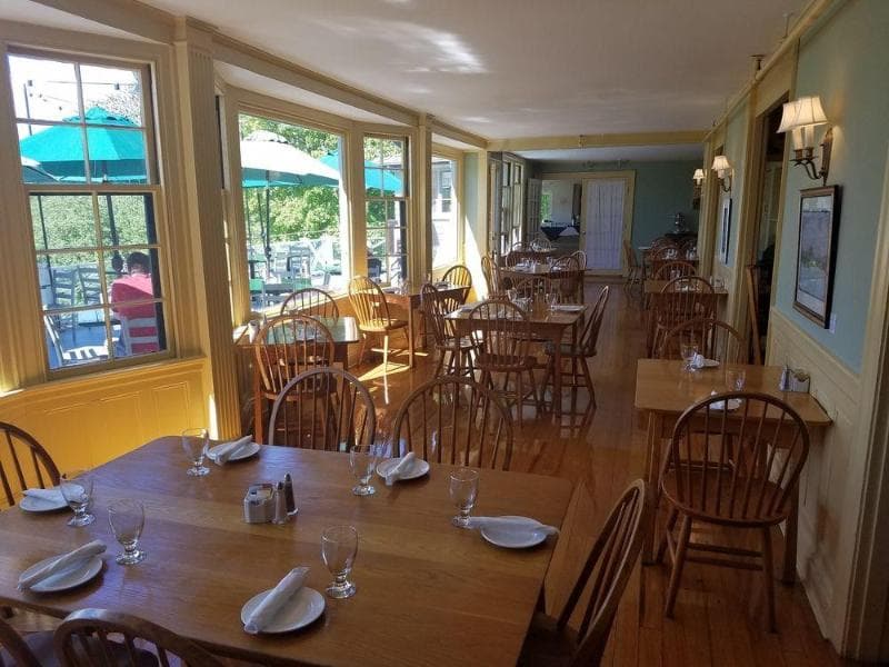 Asticou Inn main