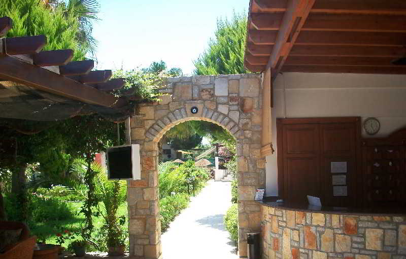 Kriss Hotel 5