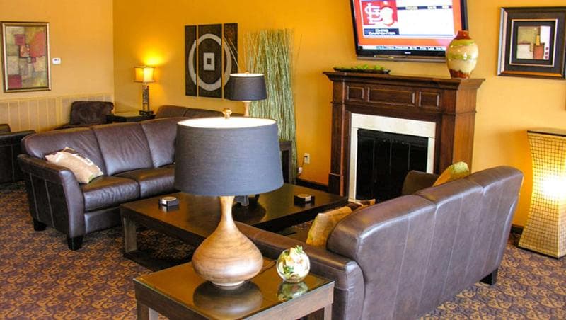 Fortune Inn And Suites Newport photo 1