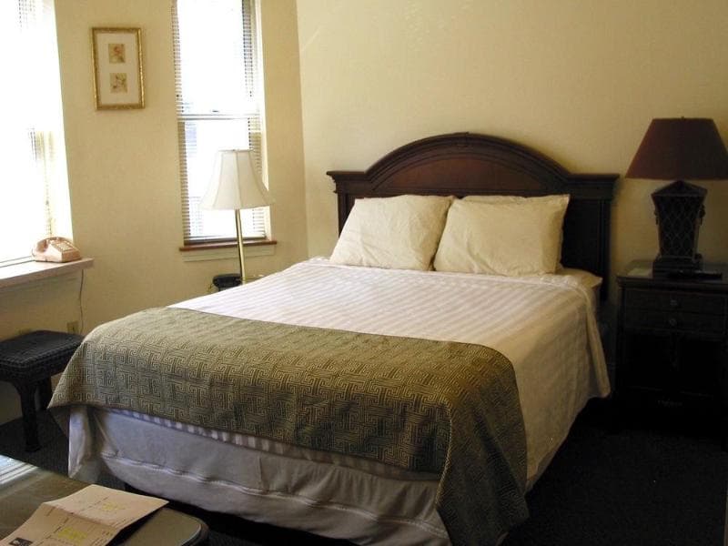 Oasis Guest House 5