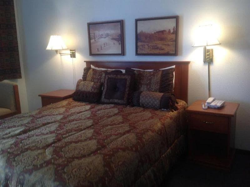 Motel West 2