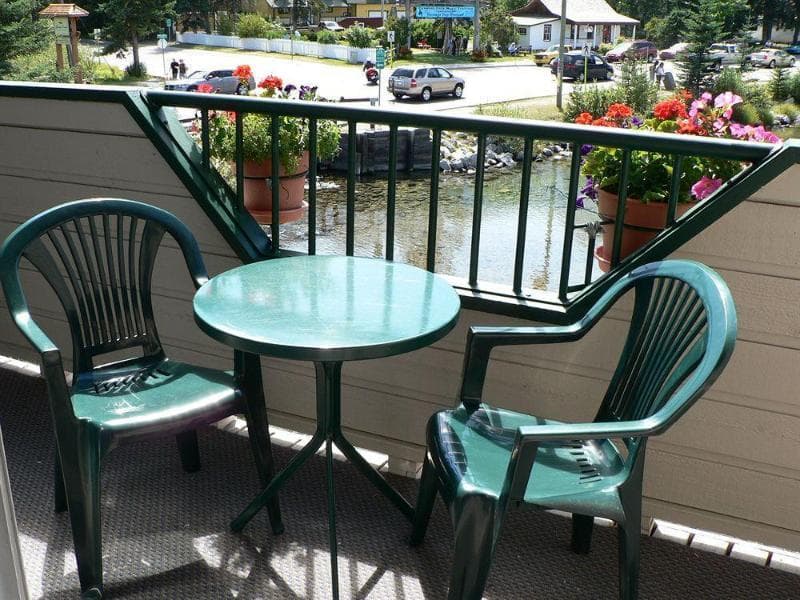 The Drake Inn main