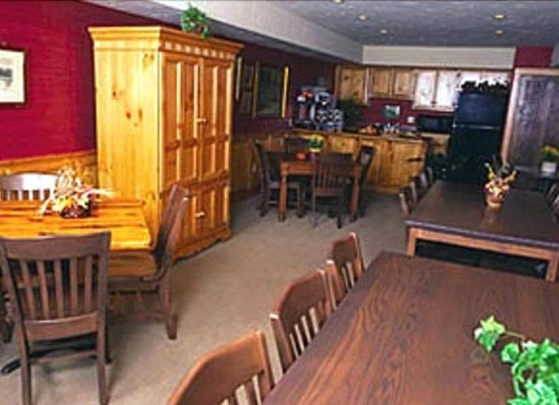 Outback Roadhouse Motel & Suites Branson 3