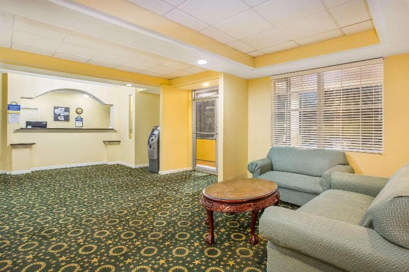 Days Inn By Wyndham Blytheville 4