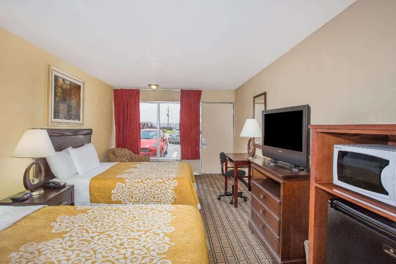 Days Inn By Wyndham Blytheville 3