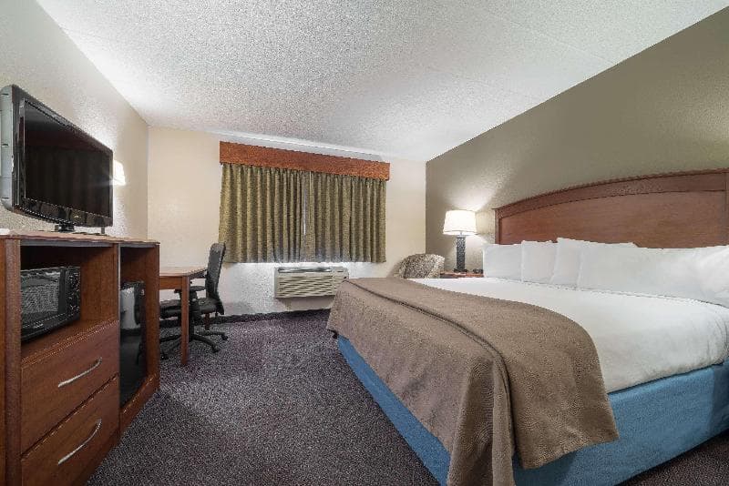 Americinn By Wyndham Hutchinson 2