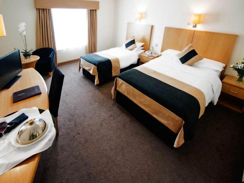 La Mon And Country Club Belfast 3