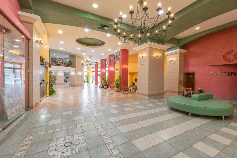 Hrizantema Hotel & Casino 3