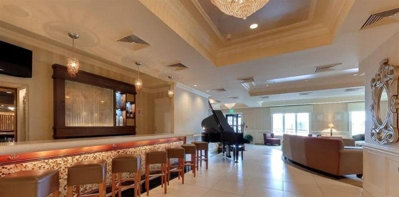 American Hotel 5
