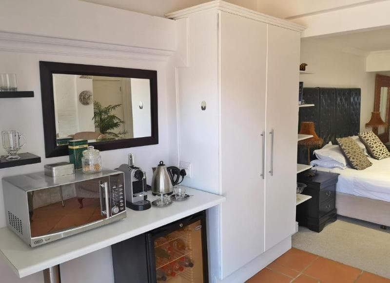 Val D' Or Estate 5