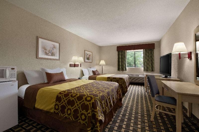 Days Inn By Wyndham Childress 4
