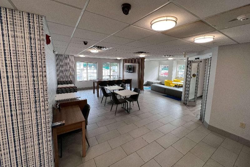 Microtel Inn & Suites By Wyndham Charlotte/Northlake 5