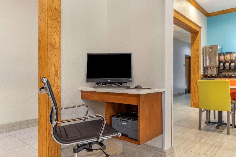Brookstone Lodge photo 1