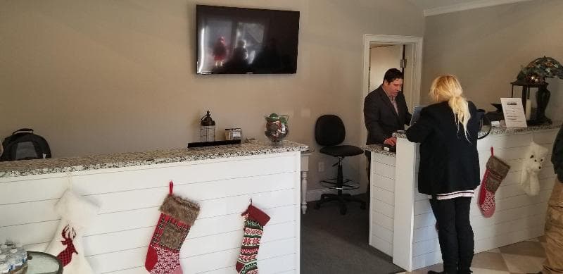 Cedar Park Inn & Whirlpool Suites 4