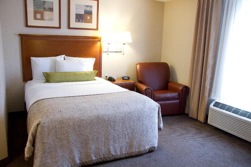 Candlewood Suites Champaign-Urbana Univ Area photo 1