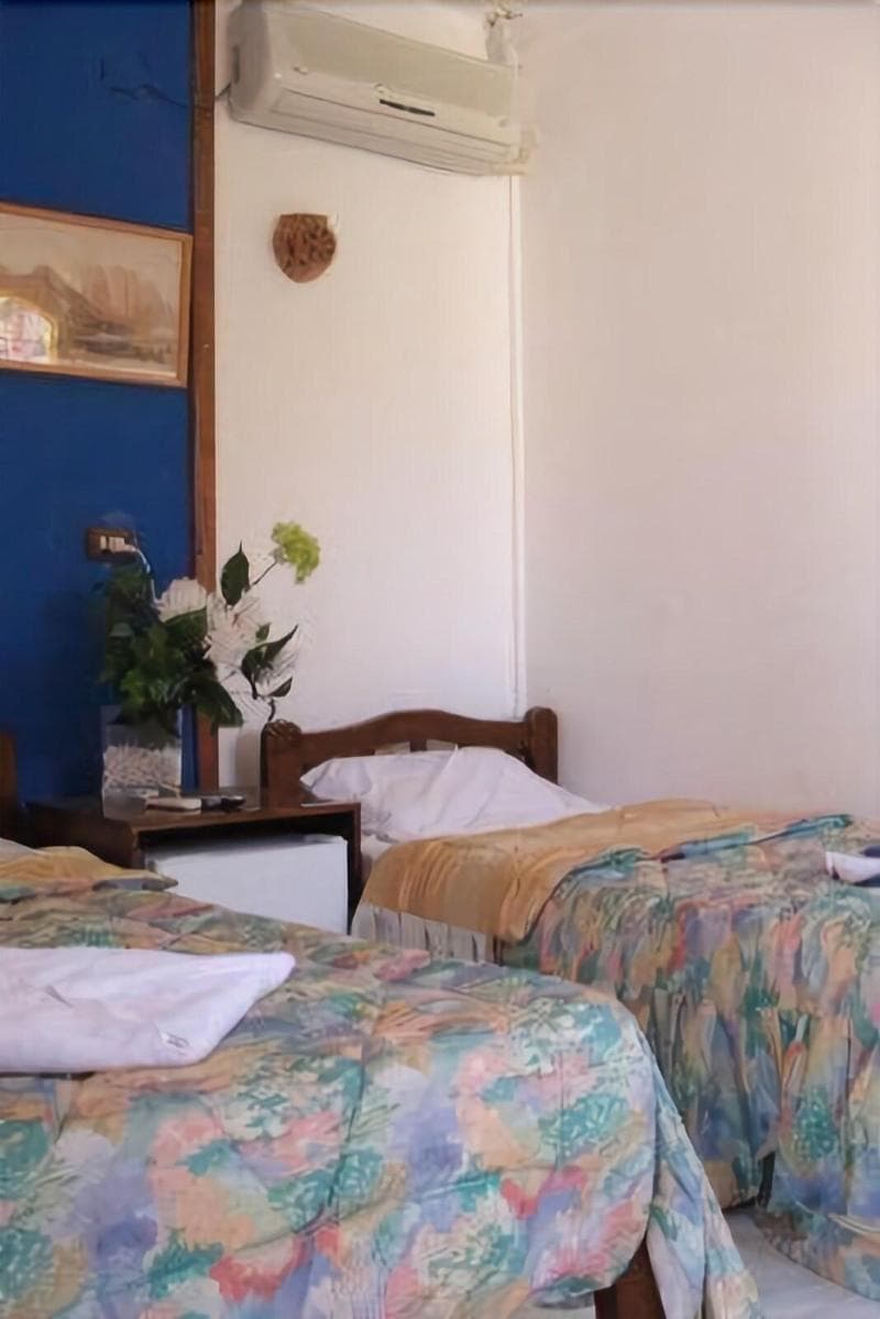 Neptune Hotel 3