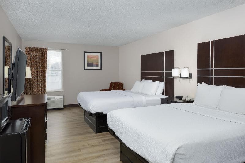 Surestay Plus Hotel By Best Western Chattanooga 4