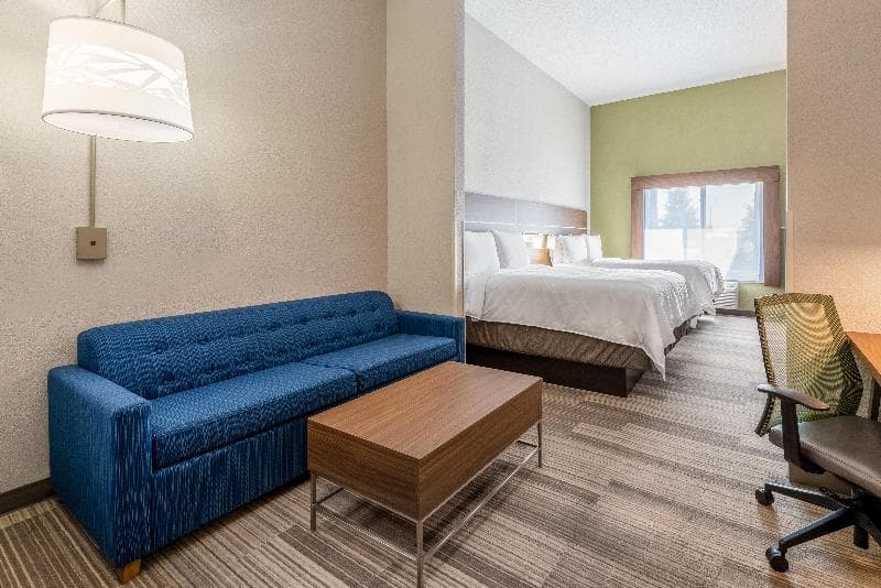 Holiday Inn Express Statesville 3