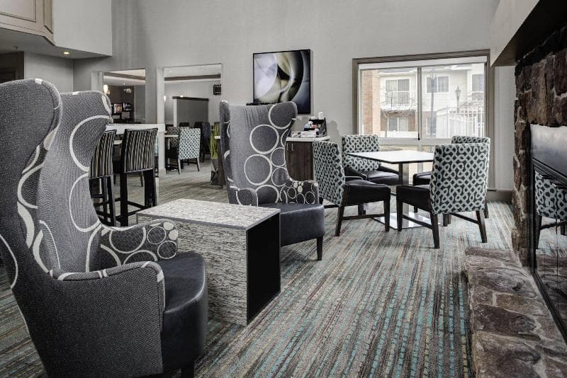 Residence Inn Cleveland Independence 4
