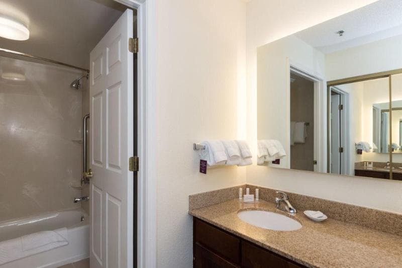 Residence Inn Charlotte Lake Norman 2