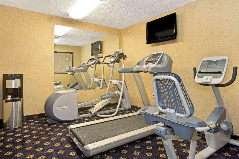Hawthorn Suites by Wyndham Cincinnati/Sharonville photo 1
