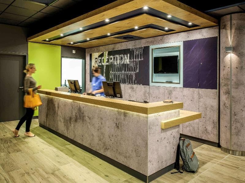 Ibis budget Senlis photo 1