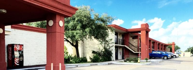 Red Roof Inn Corpus Christi North - Near Downtown 5