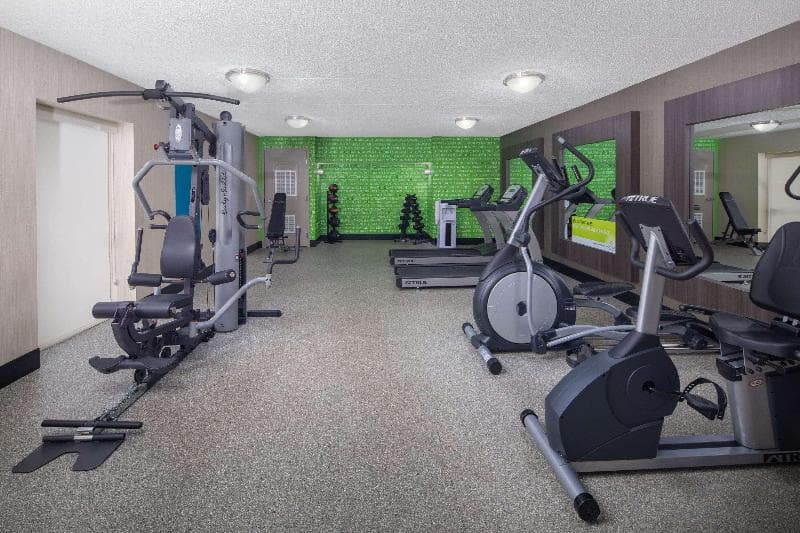 La Quinta Inn & Suites Chattanooga - East Ridge 2