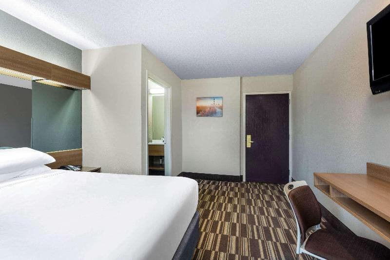 Microtel Inn & Suites By Wyndham Matthews/Charlotte 3
