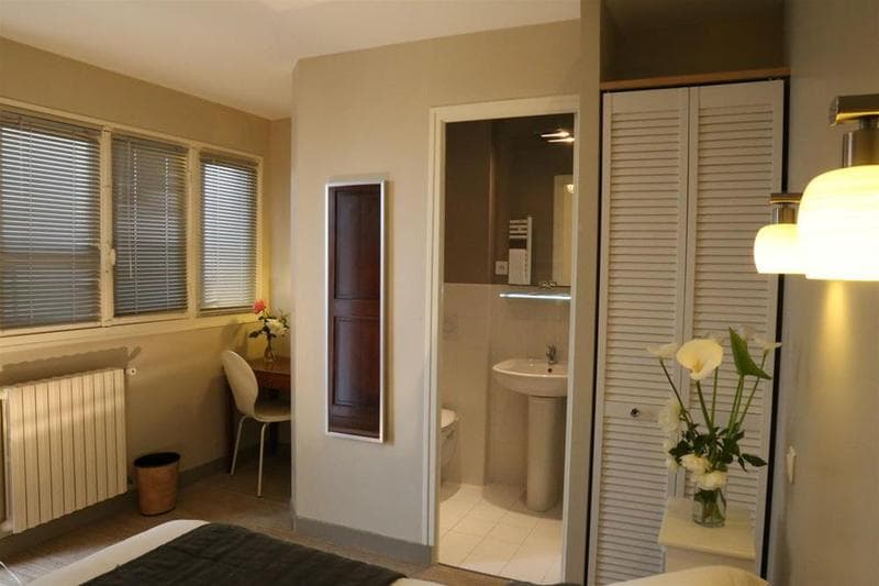 Moderna photo 1